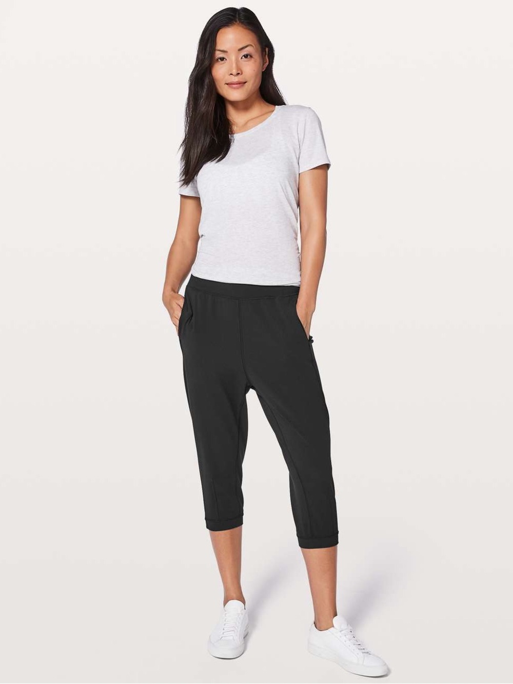 Women’s Black Cropped Jogger Pants